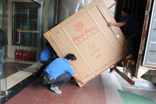 和平镇钢琴贵重工艺品无忧运